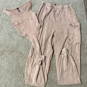 Elegant Beige Ribbed Jumpsuit